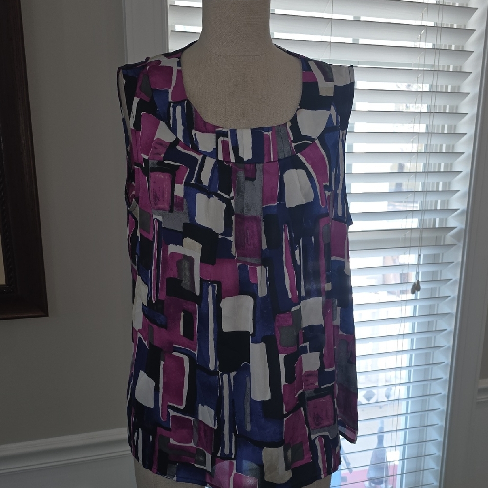 Kasper Multicolor Geometric Sleeveless Blouse